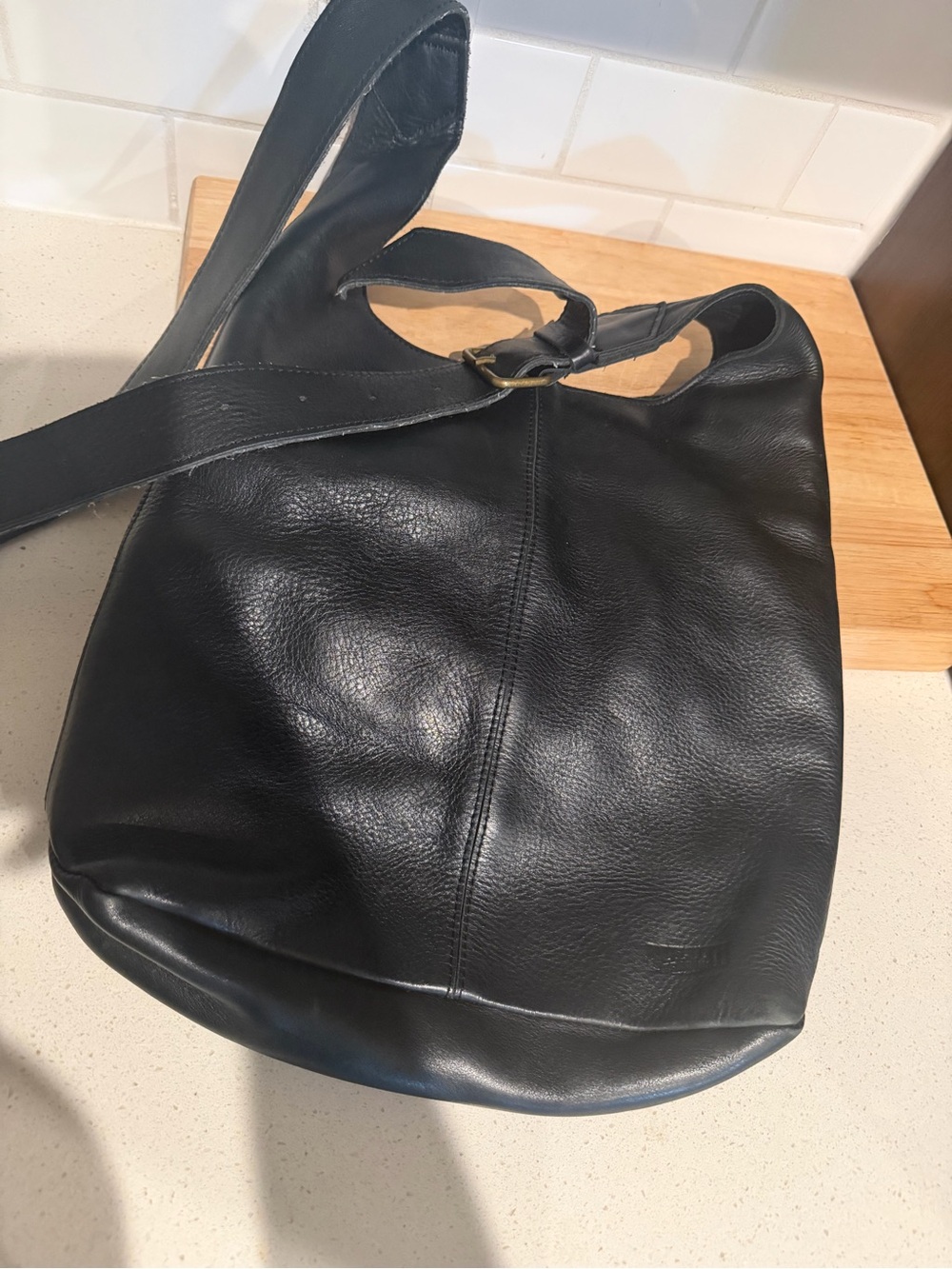 Duluth‎ Trading "Lifetime" Leather
Crossbody bag